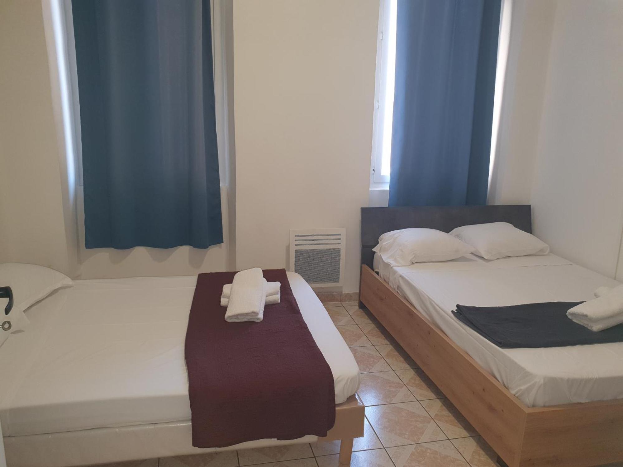 Hotel Du Centre Marsilia Cameră foto